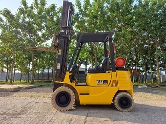 Vysokozdvižný vozík Caterpillar GP20