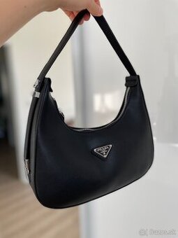 Prada kabelka - 1
