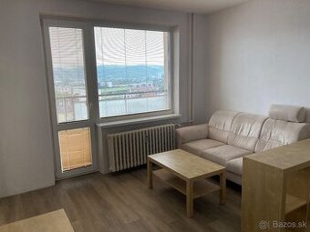 PRENÁJOM 1,5 IZB BYT s LOGGIOU, STARÉ MESTO