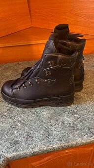 Na predaj: Taktické topánky HAIX s Gore-Tex – veľkosť 43