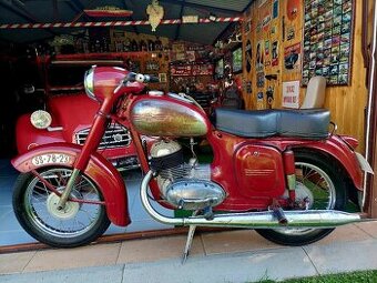 Jawa ČZ 175 1957