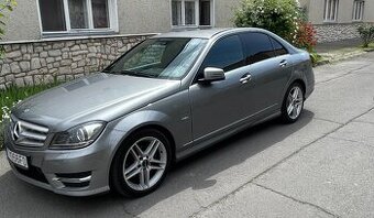 Mercedes C220 AMG - 1