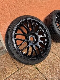 R19 Barracuda 225/40 , 5x112