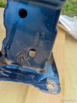 Vystuha zadného nárazníka Škoda octavia combi III