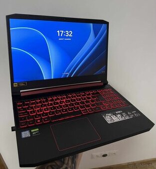 Acer Nitro 5 – i5 9300H, GTX 1650, 32 GB RAM, 120HZ