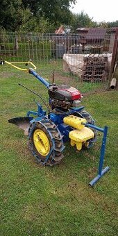 Agzat s príslušenstvom