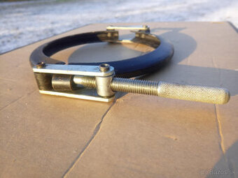 objímka motora Agzat