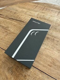 Samsung Galaxy Z Flip 7 12/256 GB Jetblack , TOP stav