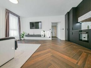 NOVOSTAVBA - Dizajnový 3 izb. byt s TERASOU a garážou /centr