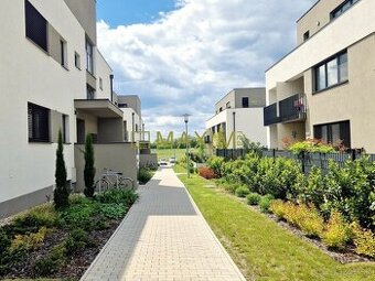 Vilky Cukrová - 2 izbový byt so záhradkou a parkovaním v nov