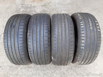 255/55 R19 -letné Good Year