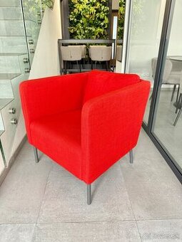 Kreslo IKEA EKERÖ - červená