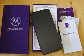 MOTOROLA ONE ZOOM