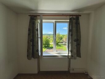 Na predaj 2 izbový byt s pozemkami, Jarovnice, Sabinov