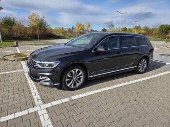 VOLKSWAGEN PASSAT VARIANT B8 R-LINE Highline