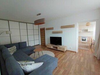 Prenájom 2 izbový byt na Severe.