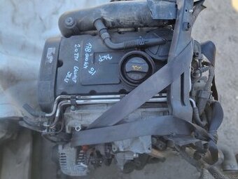 Vw Passat B6,2.0tdi,BKP,178tkm, 07,103kw,motor