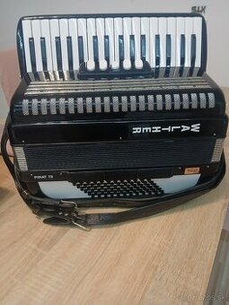 Predám profi nemecký akordeon WALTHER PIRAT 72