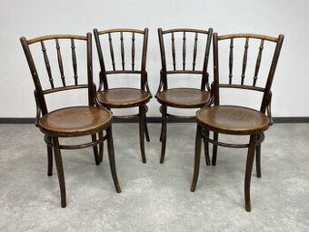 Klasické kuchynské stoličky Thonet s potlačeným sedákom