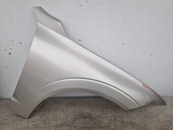 Volvo XC60 II 17- pravý predný blatnik