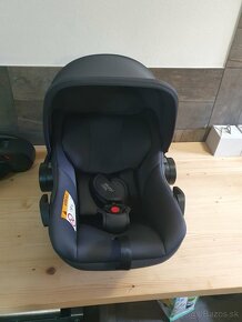 BRITAX RÖMER Autosedačka set Baby-Safe Core + Baby-Safe Core
