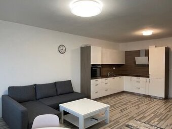 Na predaj novostavba 2iz.byt Zlatovská TN
