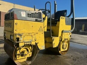Cestný valec BOMAG_REZERVOVANÉ