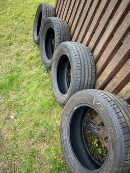 Letné pneu 205/60 r16