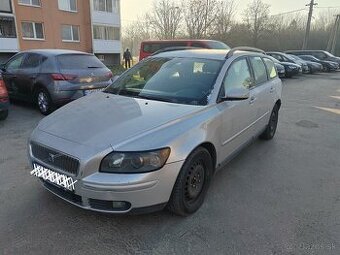 Volvo V50 2.0 100kw M6 - Možné splátky od 19.90 €