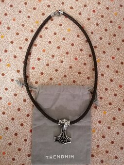 Predám vikingsky náhrdelník Thorove kladivo Mjölnir