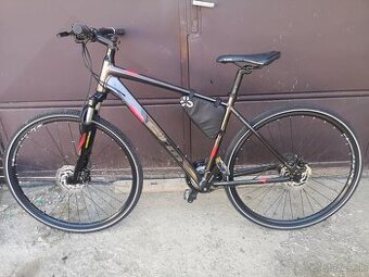 Bicykel na cykloturistiku CTM STARK 2.0
