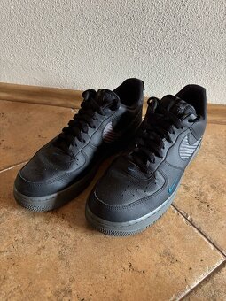Nike Air Force 1 '07 - 1