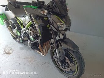 Kawasakiz900