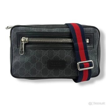 Gucci GG Supreme Monogram Belt Bag