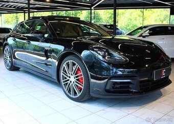 Porsche Panamera 4 Sport Turismo E-Hybrid Sport hybridní