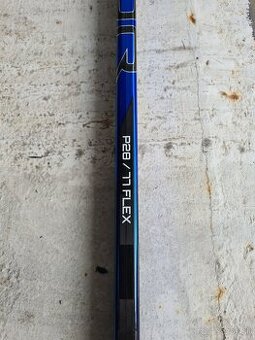Hokejka bauer vapor hyperlite 2, ľavá, P28, flex77