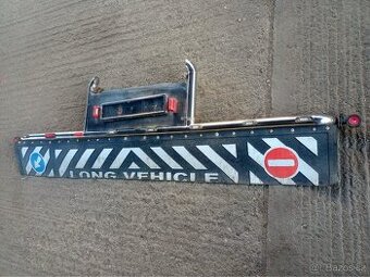 MAN TGX zadní rampa