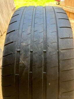 225/45 r17