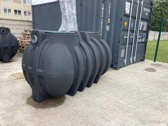 Plastové podzemné monolitické nádrže na vodu 1000L až 7000L