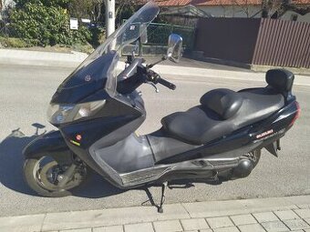 Suzuki Burgman 400