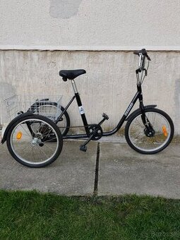 Trojkolesový bicykel