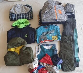 OBROVSKÝ BALÍK PRE CHLAPCA 122/128 – 40+ KUSOV – LEN 60€