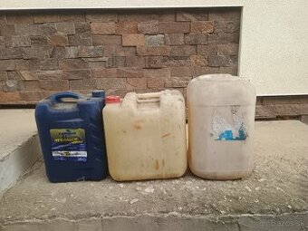 Predám plastové bandasky 20l, 30l