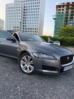 Jaguár xf
