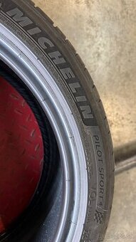 Letné pneumatiky gumy 255/40 r19