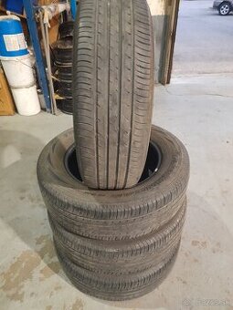 Predam letne pneu Yokohama 225/65 R17