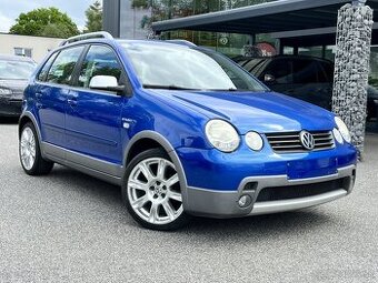 Polo FUN 1.2i (2 sady diskov , strešné okno , servis).