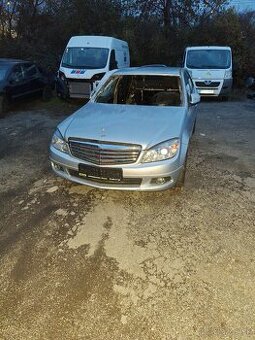 Rozpredám mercedes c220 cdi w204 125kw automat rok 2008