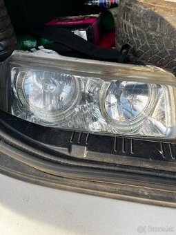 Predam Volkswagen Passat B4 angel eyes svetla