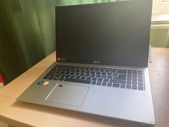 ✅ VÝKONNÝ NOTEBOOK s i7, 16GB RAM, SSD 512GB